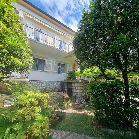 Apartamento In 15285 Novi Vinodolski