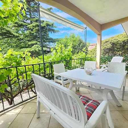 Apartamento In 15285 *